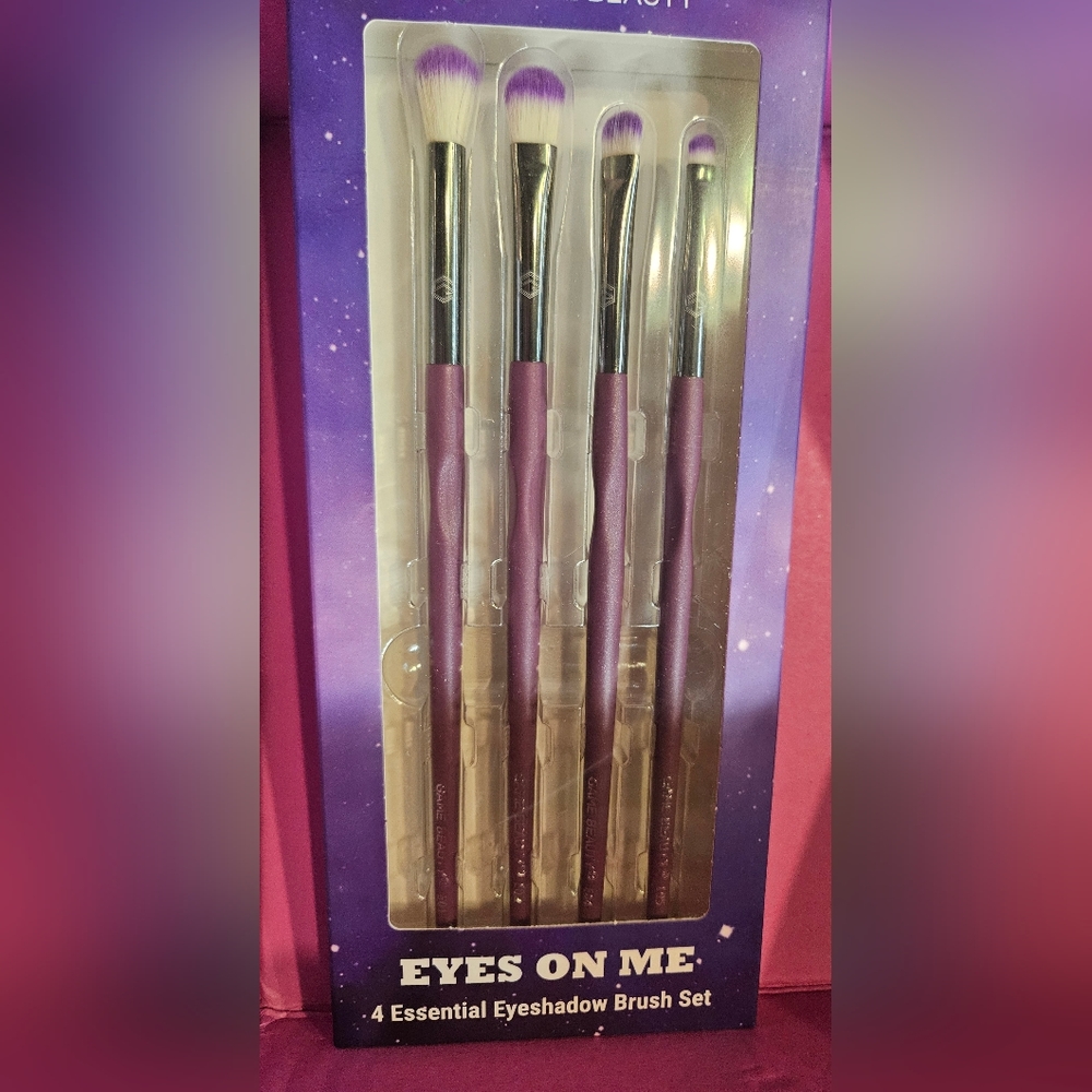 Game Beauty "Eyes on me" 4 Piece Brush Set